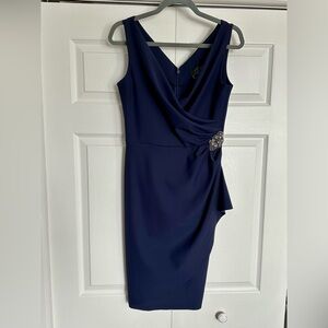 Alex Evenings Women's Slimming Short Ruched Cocktail Dress with Ruffle size 6